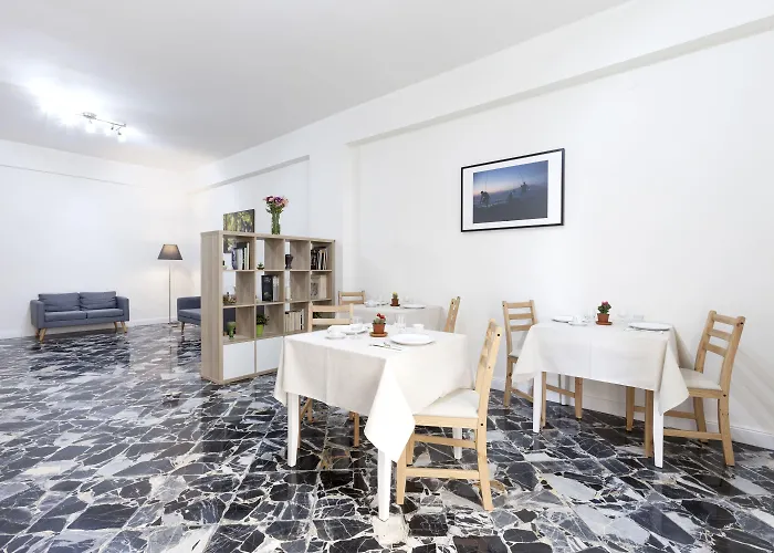 Panzió Coffee And 3*