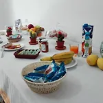 Bed & Breakfast Coffee And