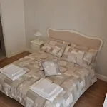 Bed & Breakfast Coffee And 3*