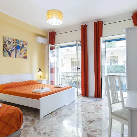 Coffee And 3* Πομπηία