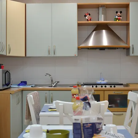 Coffee And Bed and Breakfast