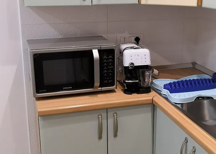 Coffee And Bed and breakfast