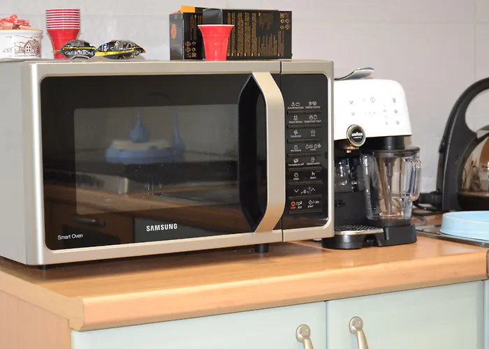 Coffee And Bed & Breakfast 3*