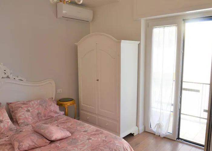 Coffee And Bed & Breakfast Pompei